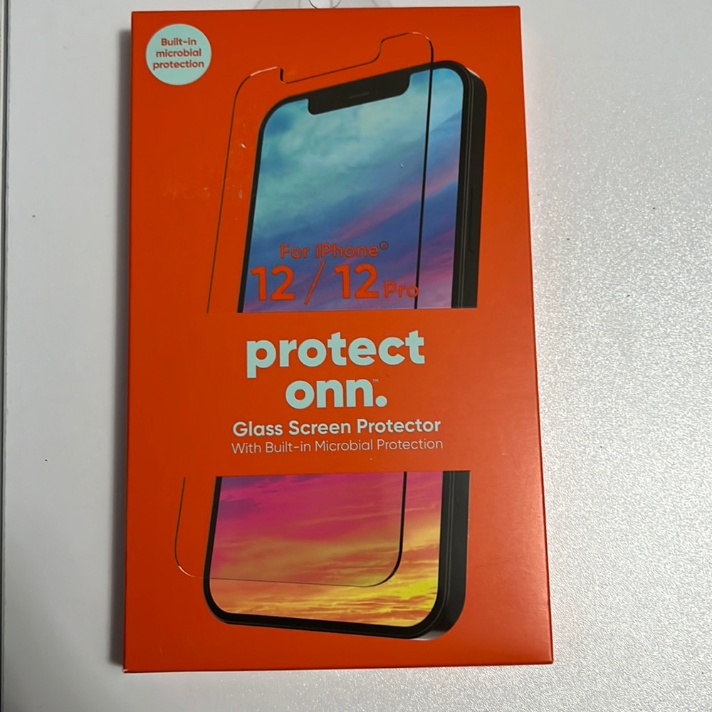 NWT Onn. Glass Screen Protector for iPhone 12 / 12 Pro w/ Application Tray